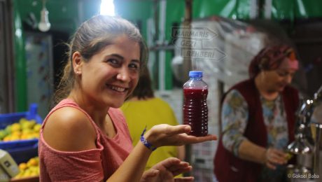 pomegranate juice enjoyment at ortaca